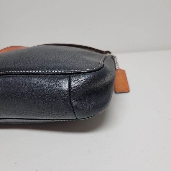 Coach Vintage Chelsea Small #10130. - Picture 5 of 16